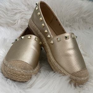 STEVEN by Steve Madden, Gold, rockstud espadrilles